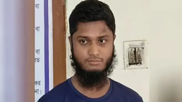 ৫ মাসের অন্তঃসত্ত্বা গৃহবধূকে ধর্ষণের অভিযোগে মাদরাসা শিক্ষক গ্রেপ্তার