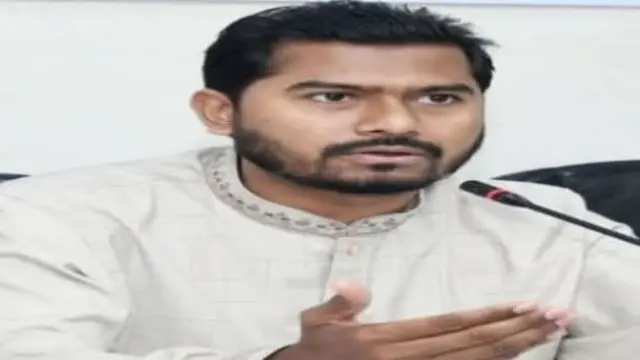 আমার নাম ব্যবহার করে কেউ পার পাবে না'— ফিটনেসবিহীন যানের বিরুদ্ধে মামলা করতে বললেন প্রতিমন্ত্রী নুরুল হক