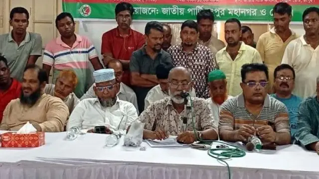 আওয়ামী লীগের ক্লিন নেতাদের মনোনয়ন  দিতে চায় জাতীয় পার্টি : মোস্তফা