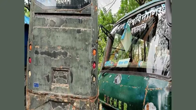 ববির পরিবহন খাতে চরম দুরবস্থা: প্রশাসনের আশ্বাসে নেই বাস্তব উদ্যোগ