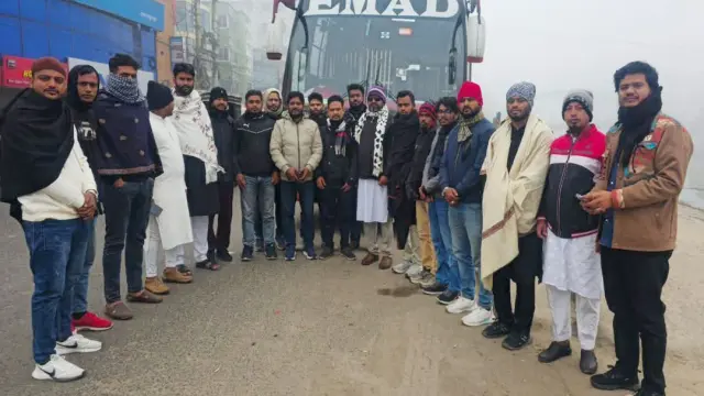 বেগম জিয়ার জানাযায় অংশ নিতে রাজধানী ঢাকার উদ্যেশে গোপালগঞ্জ ছেড়েছে বিএনপির নেতাকর্মীরা