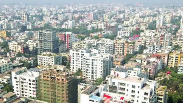 বিক্রি নেই, বাড়ছে ঋণের বোঝা    সংকটে আবাসন উদ্যোক্তারা, ধাক্কা খাচ্ছে নির্মাণসামগ্রীর বাজারও