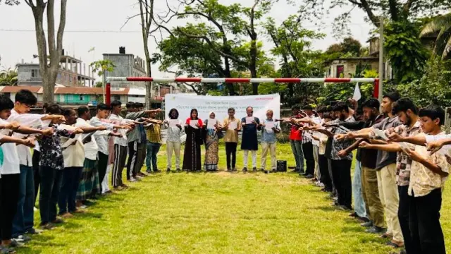 বিশ্ব পরিবেশ দিবসে কলাপাড়ায় জীবাশ্ম জ্বালানির বিরুদ্ধে তরুণদের শপথ