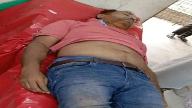 বৈদ্যুতিক খুঁটির তার পড়ে ছিল সড়কে, পেঁচিয়ে ব্যাংক কর্মকর্তার মৃত্যু