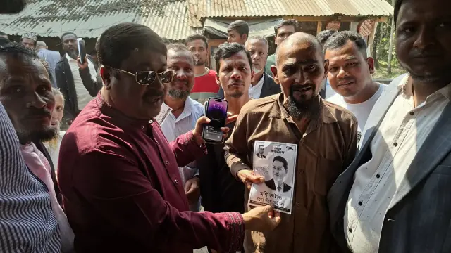 বরগুনা-০২ আসনে ধানের শীষের পক্ষে বিএনপি নেতা রুহুল আমিনের জনসংযোগ ও ভোট প্রার্থনা