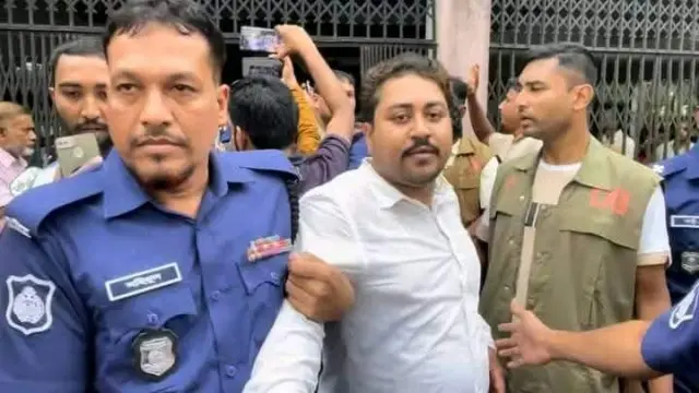 বরগুনায় বিএনপি অফিস ভাঙচুর-অগ্নিসংযোগ মামলায় ১২ জন আইনজীবী কারাগারে