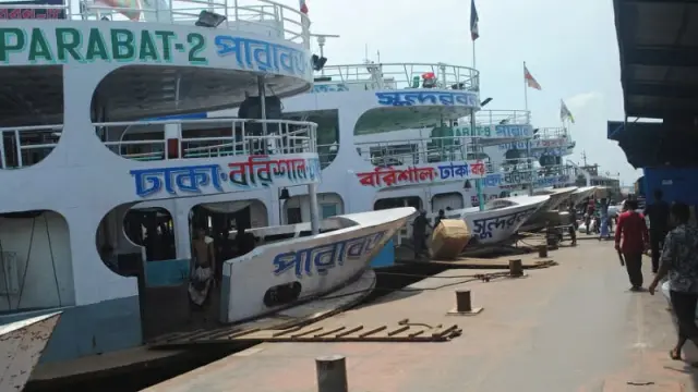 বরিশালের কীর্তনখোলা নদী থেকে অজ্ঞাত মরদেহ উদ্ধার