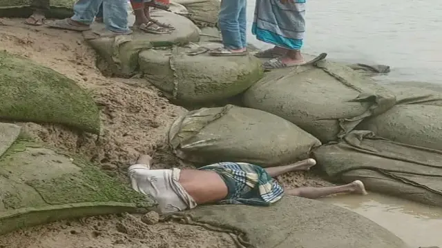 বরিশালের সদর উপজেলার কড়াই নদী থেকে নিখোঁজ মানসিক ভারসাম্য হারানো ব্যক্তির লাশ উদ্ধার করেছে পুলিশ।