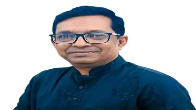 চীন থেকে ফিরে দিদার হত্যা মামলায় গোপালগঞ্জ সদর উপজেলার সাবেক চেয়ারম্যান গ্রেফতার