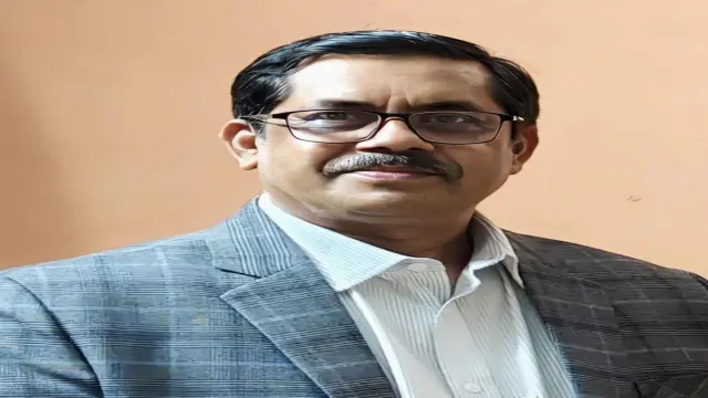 চীনের আন্তর্জাতিক শিক্ষা সম্মেলনে ফিচার স্পিকার যবিপ্রবি কোষাধ্যক্ষ