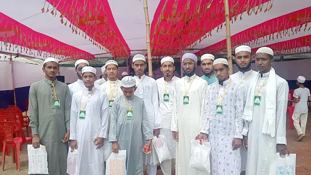 চরফ্যাশনে আত-তাক্বওয়া ফাউন্ডেশন উদ্যোগে কোনআন প্রতিযোগিতা ও সংবর্ধনা প্রদান