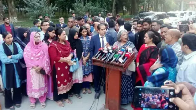 দেশের প্রায় সব ইস্যুতেই বিতর্ক তৈরি হয়: রংপুরে উপদেষ্টা শারমীন মুরশিদ