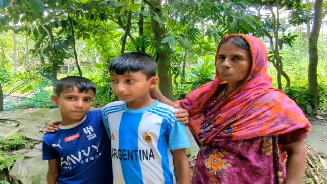 দুই শিশু সন্তানের কি হবে?
