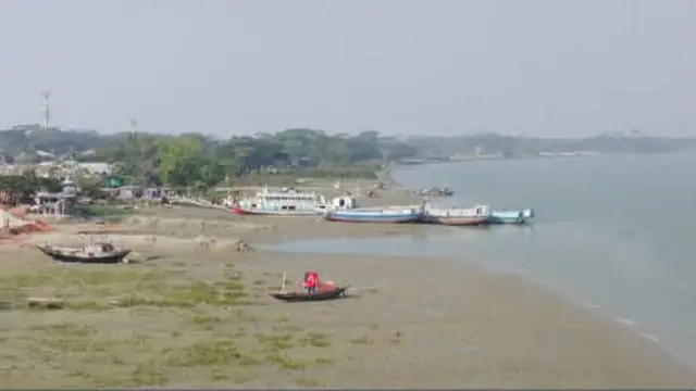 গলাচিপা অঞ্চলের নদীতে নাব্যতা সংকট, নৌ চলাচল ব্যাহত