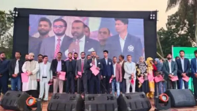 গলাচিপায় গণভোট জনসচেতনতায় ওপেন এয়ার কনসার্ট