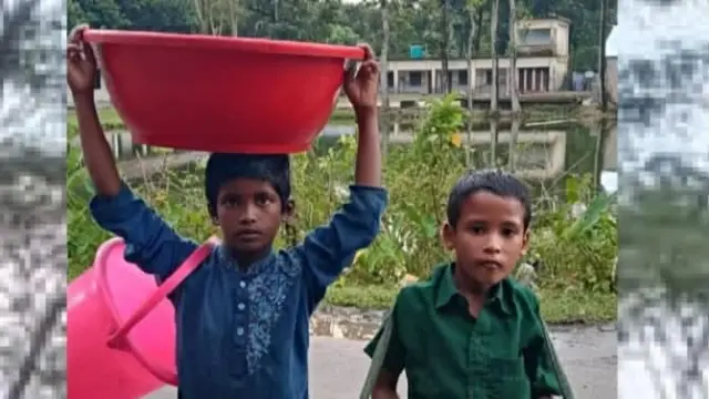 গলাচিপায় ঝালমুড়ি বেচা সেই দুই শিশুর দায়িত্ব নিলেন ইউএনও