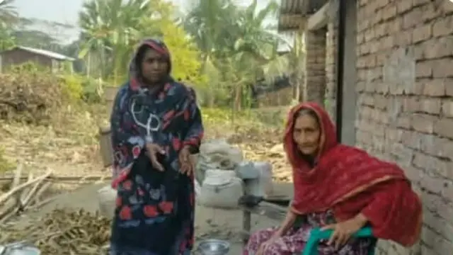 গলাচিপায় অসহায় বিধবা পিয়ারা বেগম পরিবারের মানবেতর জীবন — ভাঙা ঘরে দিন কাটছে চরম কষ্টে