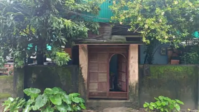 গলাচিপায় গভীর রাতে সংখ্যালঘুর বাড়িতে ডাকাতি