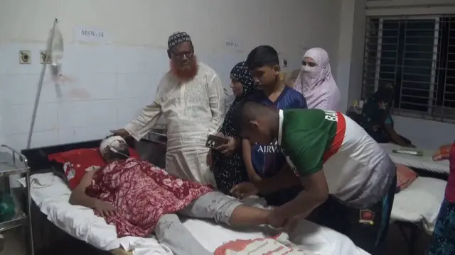 গোপালগঞ্জে জমি সংক্রান্ত বিরোধের জেরে প্রতিপক্ষের হামলায় এক পুলিশ সদস্যসহ আহত-৪