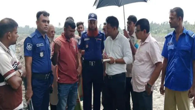 গোপালগঞ্জে অবৈধভাবে মাটি কাটার দায়ে দুই ব্যক্তিকে ৯০ হাজার টাকা জরিমানা