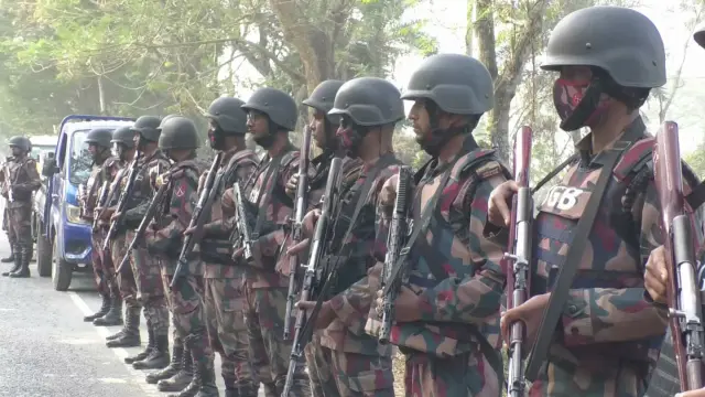 গোপালগঞ্জের সার্বিক আইন-শৃংখলা নিয়ন্ত্রনে রাখতে ৮ প্লাটুন বিজিবি মোতায়েন