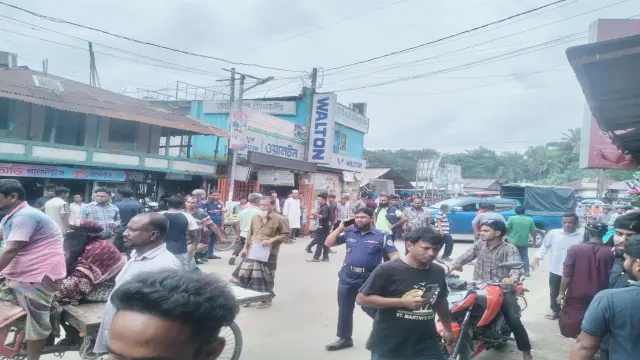 গৌরনদীতে বিএনপির দুই গ্রুপের সংঘর্ষে পাঁচজন আহত