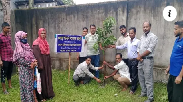 ইন্দুরকানীতে জলবায়ু পরিবর্তন সচেতনতায় বৃক্ষরোপন কর্মসূচী
