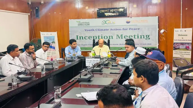 ঝালকাঠিতে শিক্ষার্থীদের নিয়ে জলবায়ু ও শান্তি উদ্যোগের যাত্রা শুরু