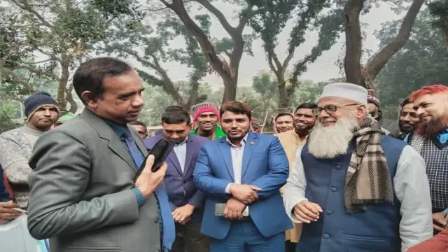 কেশবপুর ত্রিমোহিনী ইউনিয়নের ভোটকেন্দ্র পরিবর্তনের প্রস্তাবে ভোটাররা।