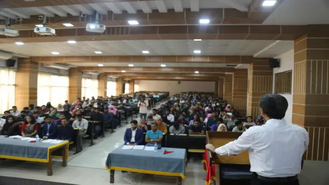 খেলোয়াড় নিলামের মধ্য দিয়ে যবিপ্রবিতে পর্দা উঠলো এআইএস স্পোর্টস কার্নিভাল ২০২৫