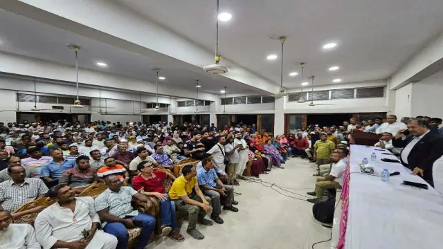 কর্মীসভায় প্রধানমন্ত্রীকে টেলিফোনে  সালাম জানালেন বিএনপি নেতারা