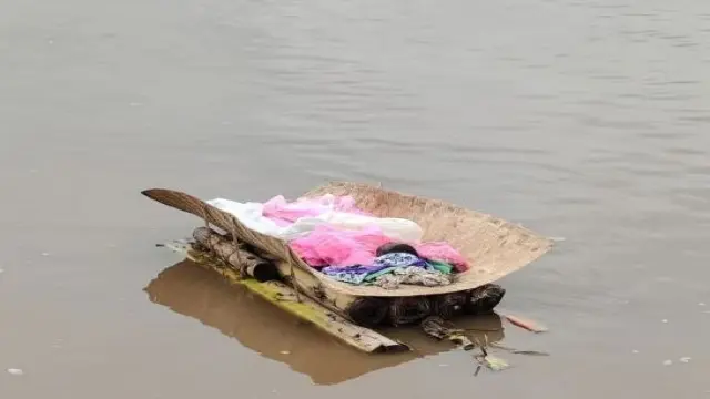 কুড়িগ্রামে কলার ভেলায় ভেসে এলো ভারতীয় শিশুর লাশ