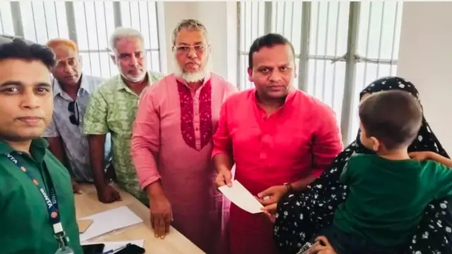 লঞ্চ দূর্ঘটনায় নিহত পরিবারকে আর্থিক সহায়তা করলেন নৌপরিবহন প্রতিমন্ত্রী রাজিব আহসান এমপি।