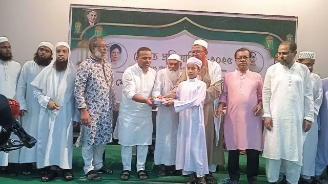 মেহেন্দিগঞ্জ বিএনপি'র উদ্যোগে কেরাত  প্রতিযোগিতা অনুষ্ঠিত।