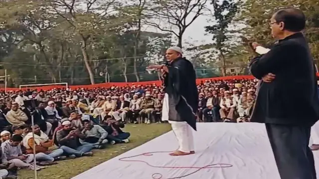 মেহেন্দিগঞ্জে মরহুমা বেগম খালেদা জিয়ার রুহের মাগফিরাত কামনায় দোয়া-মোনাজাত।