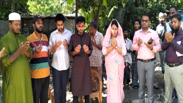 মুক্তিযোদ্ধার স্ত্রীকে মিষ্টিমুখ  করিয়ে বীর নিবাসের  উদ্বোধণ