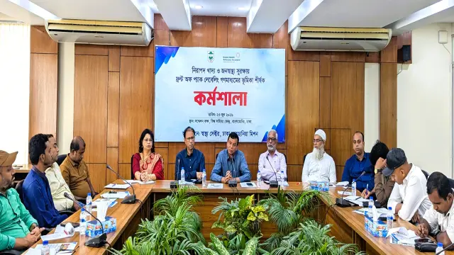 নিরাপদ খাদ্যের লড়াইয়ে গণমাধ্যম: এফওপিএল নিয়ে সাংবাদিক কর্মশালা