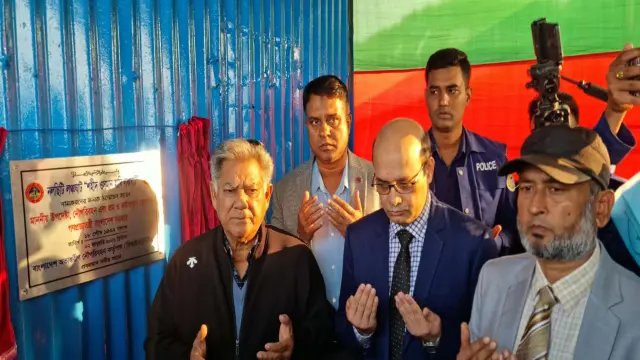 নলছিটিতে নৌপরিবহন উপদেষ্টা   শহীদ শরিফ ওসমান হাদির কথা এ জাতি সারাজীবন মনে রাখবে