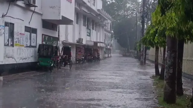 অবশেষে মৌসুমের প্রথম বৃষ্টির দেখা পেয়েছে গোপালগঞ্জবাসী