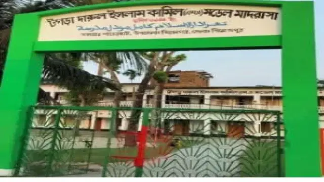 ‘অতিরিক্ত গরমে’ দাখিল পরীক্ষা কেন্দ্রে ৫ শিক্ষার্থী অসুস্থ