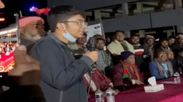 পটুয়াখালী-৩ আসনে বাবার নির্বাচনী প্রচারণায় হাসান মামুনের ছেলে