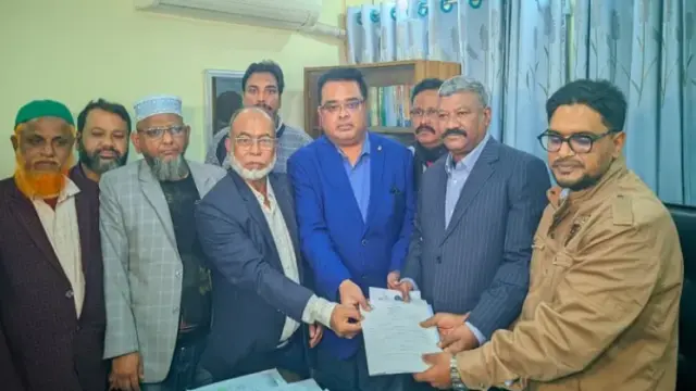 রংপুর সদর আসনে জি.এম কাদেরের মনোনয়নপত্র সংগ্রহ
