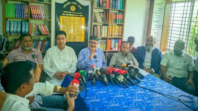 রংপুরে চার হত্যা হত্যাকাণ্ডের আইনি লড়াই না করার ঘোষণা দিয়েছেন রংপুর আইনজীবী সমিতি