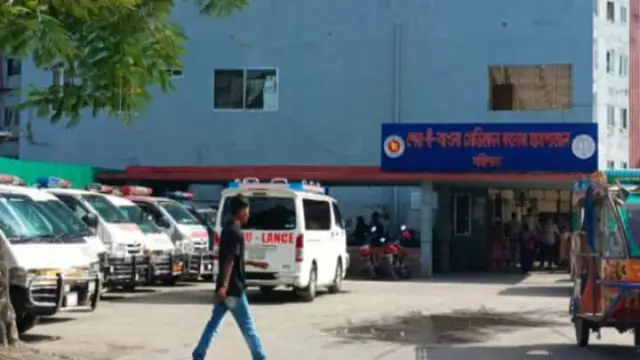 শেবাচিম হাসপাতাল থেকে অবৈধ অ্যাম্বুলেন্স সিন্ডিকেট উৎখাত