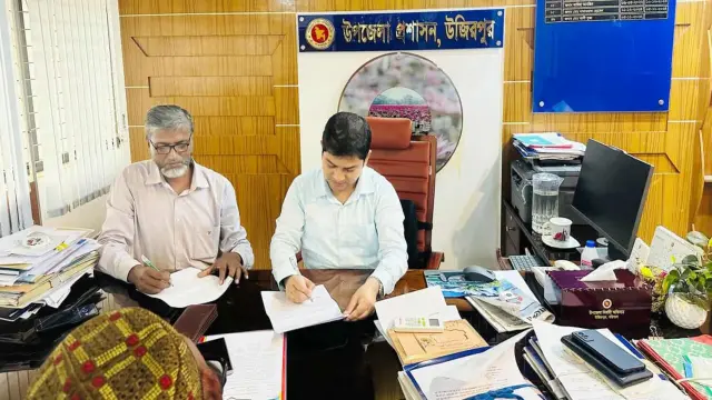 শিক্ষার মানোন্নয়নে শিক্ষকদের সঙ্গে ইউএনও'র সমঝোতা স্মারক