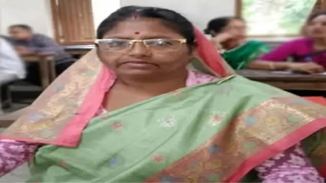 শিক্ষকের রহস্যজনক মৃত্যু, স্বামীর বিরুদ্ধে নির্যাতনের অভিযোগ