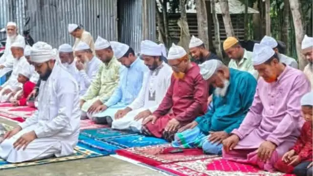 সৌদির সঙ্গে মিল রেখে গলাচিপায় ঈদ উদযাপন
