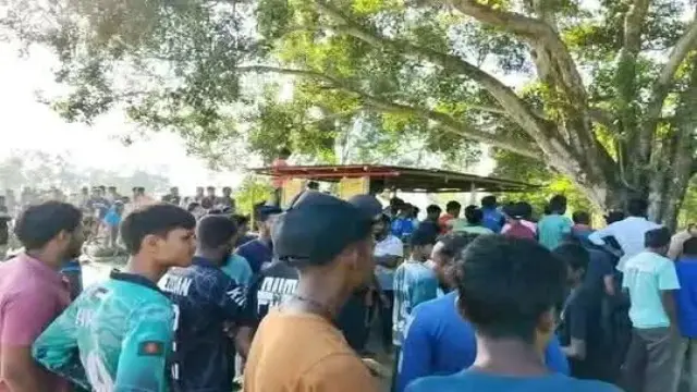 ঠাকুরগাঁওয়ে তরুণীকে ধর্ষণের অভিযোগ, অটোচালক আটক।
