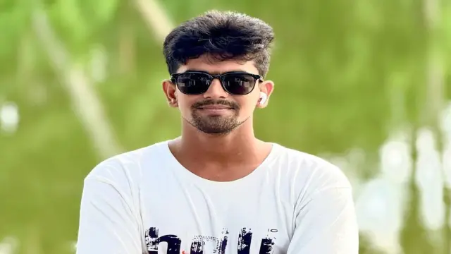 টুঙ্গিপাড়ায় ছাত্রদল নেতা পরিচয়ে চাঁদা দাবি, এলাকাবাসীর গণধোলাই