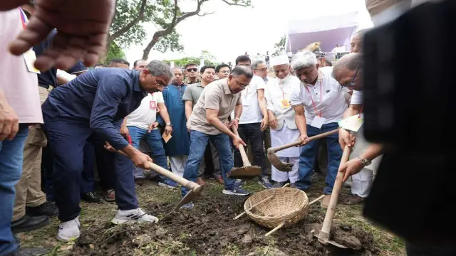 উলাশীর খাল পুনঃখননের উদ্বোধন করলেন মাননীয় প্রধানমন্ত্রী তারেক রহমান